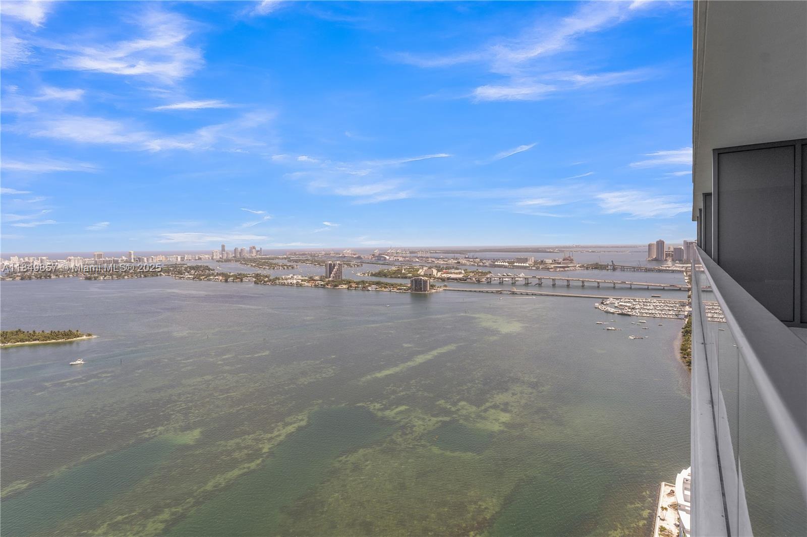 ARIA RESERVE SOUTH - Residential