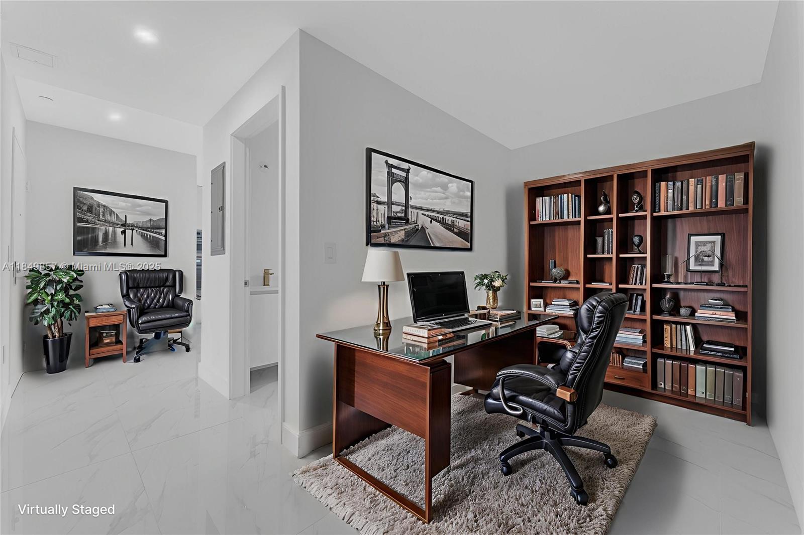 ARIA RESERVE SOUTH - Residential