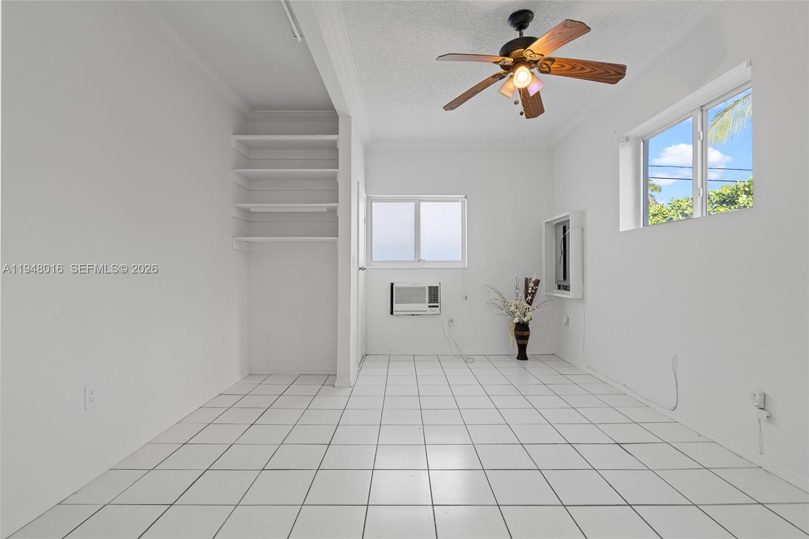 TREASURE ISLAND - Residential