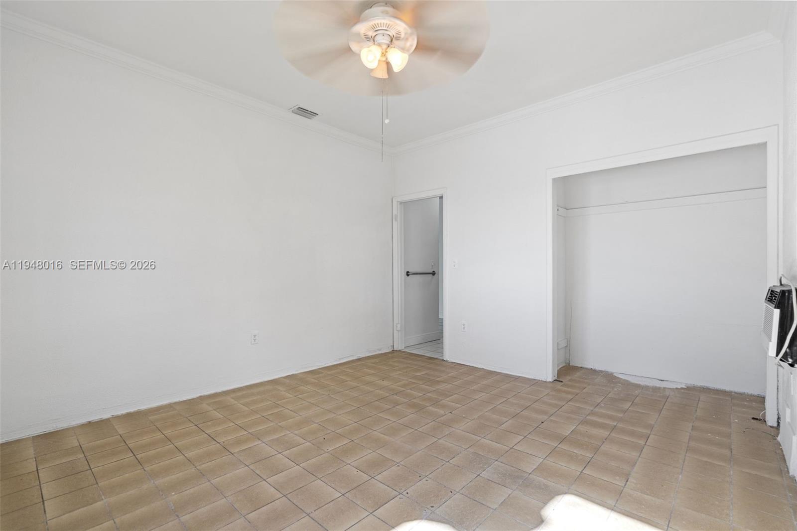 TREASURE ISLAND - Residential