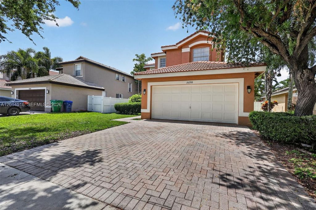 Photo of 16398 SW 27th St, Miramar, FL 33027 (MLS # A12014516)