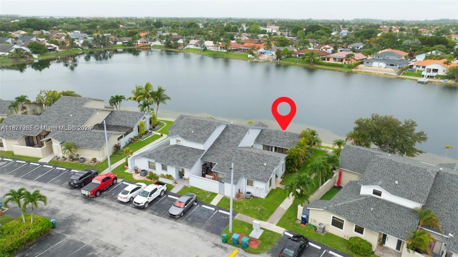 WESTWIND LAKES GARDEN HOM - Residential