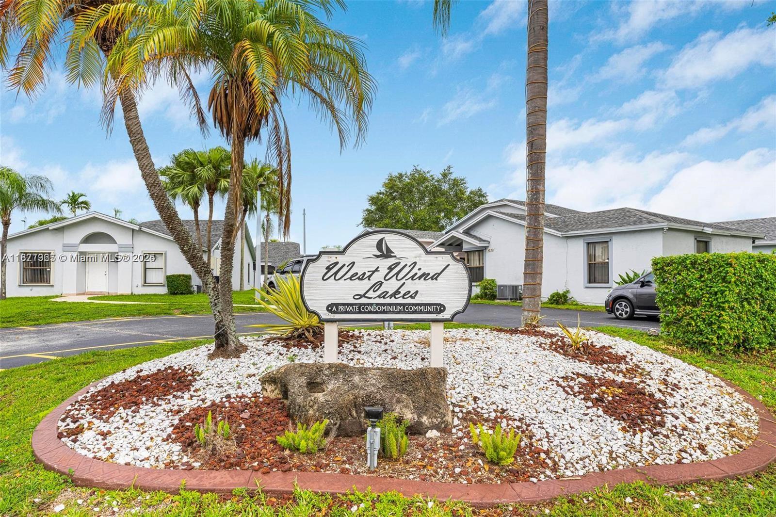 WESTWIND LAKES GARDEN HOM - Residential