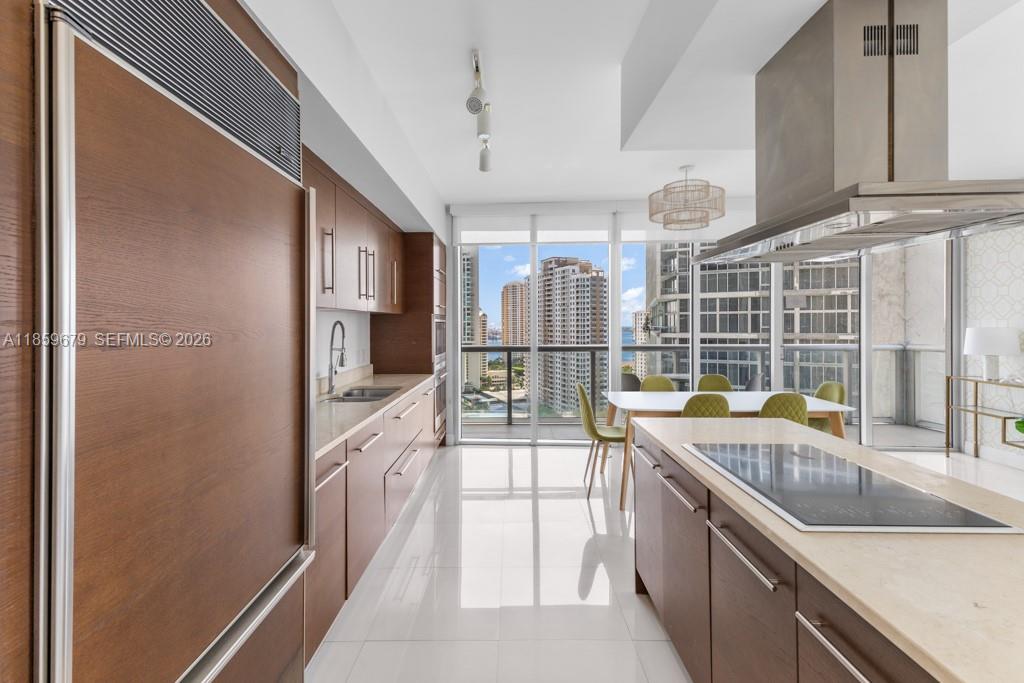 ICON BRICKELL CONDO NO 3 - Residential