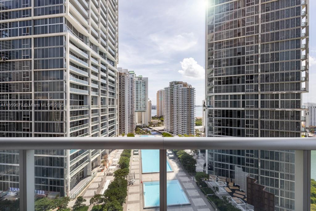 ICON BRICKELL CONDO NO 3 - Residential