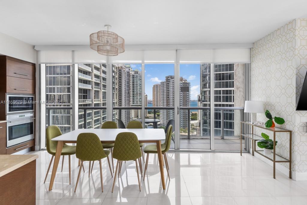 ICON BRICKELL CONDO NO 3 - Residential