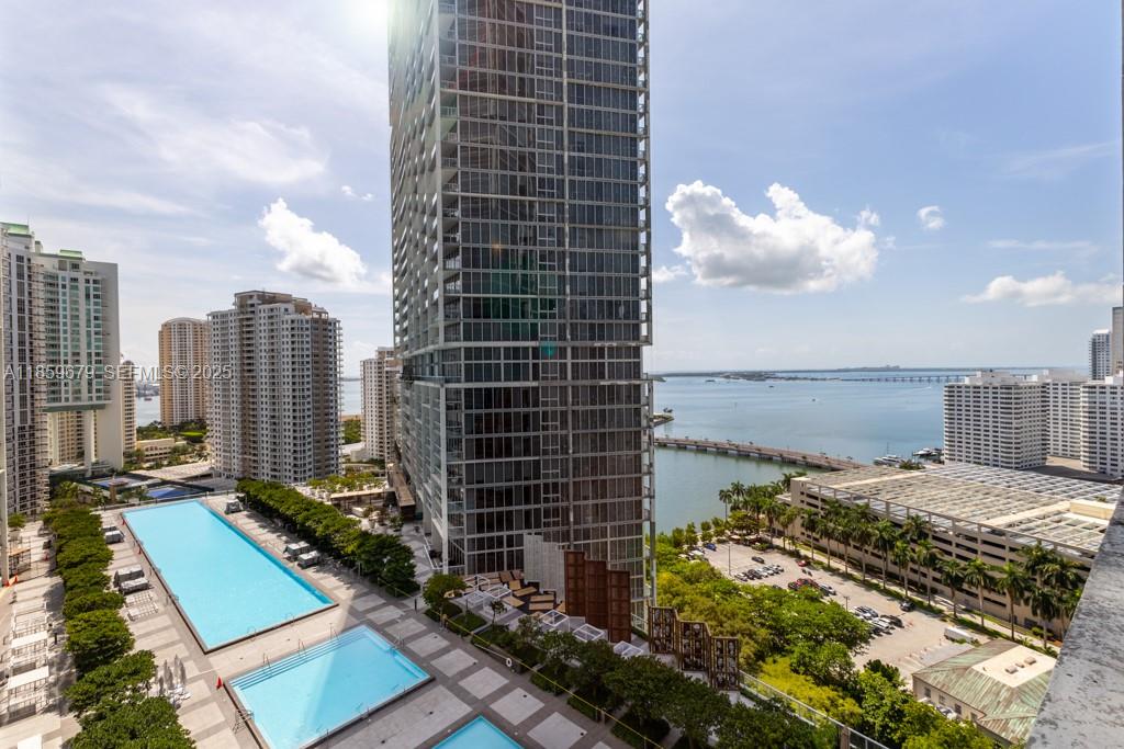 ICON BRICKELL CONDO NO 3 - Residential