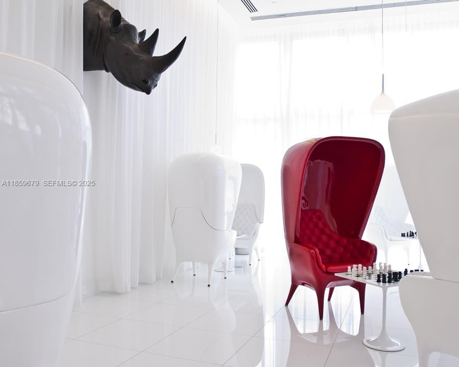 ICON BRICKELL CONDO NO 3 - Residential