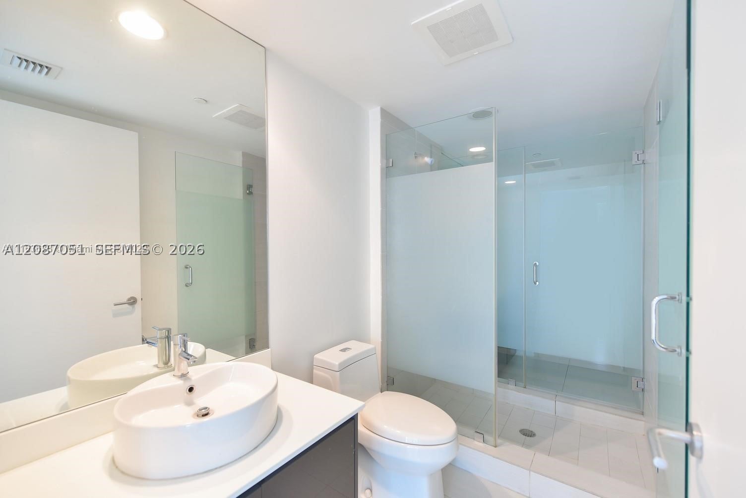 31 SE 6th St 406