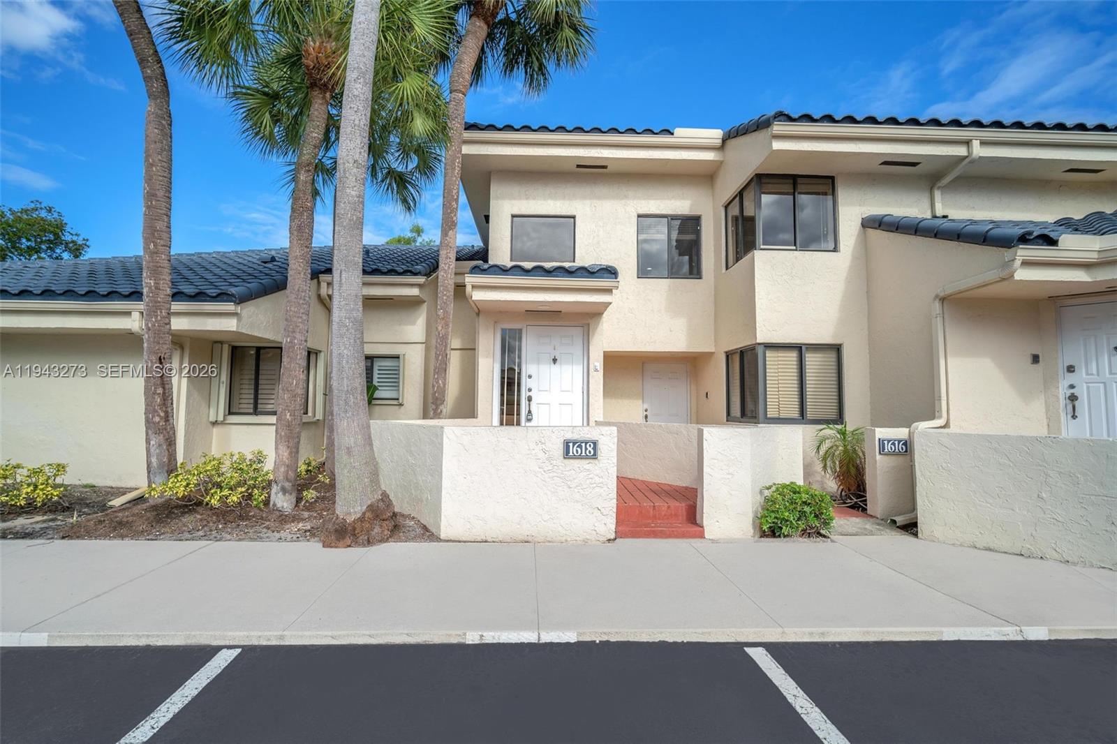 PARC VILLAGE CONDO - Residential Lease