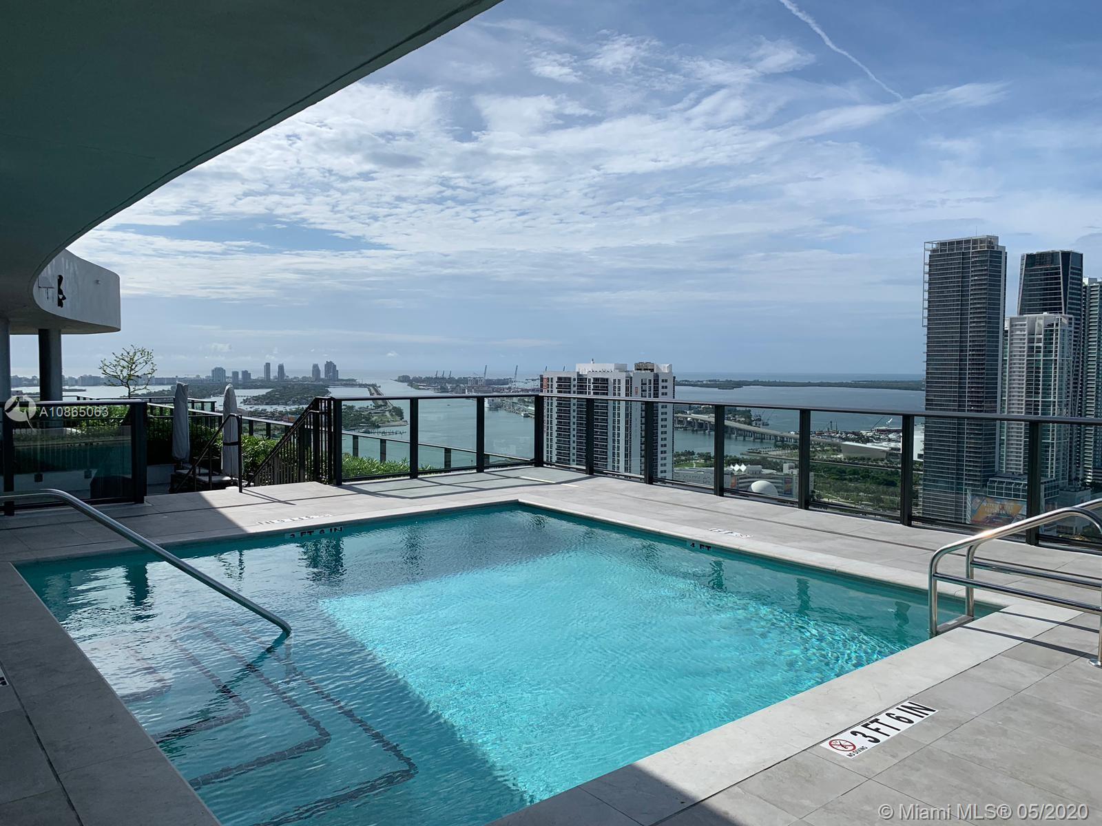 CANVAS CONDO - Residential Lease