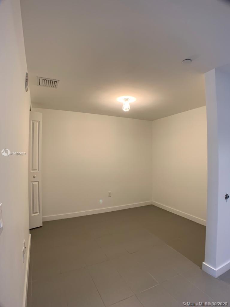 CANVAS CONDO - Residential Lease