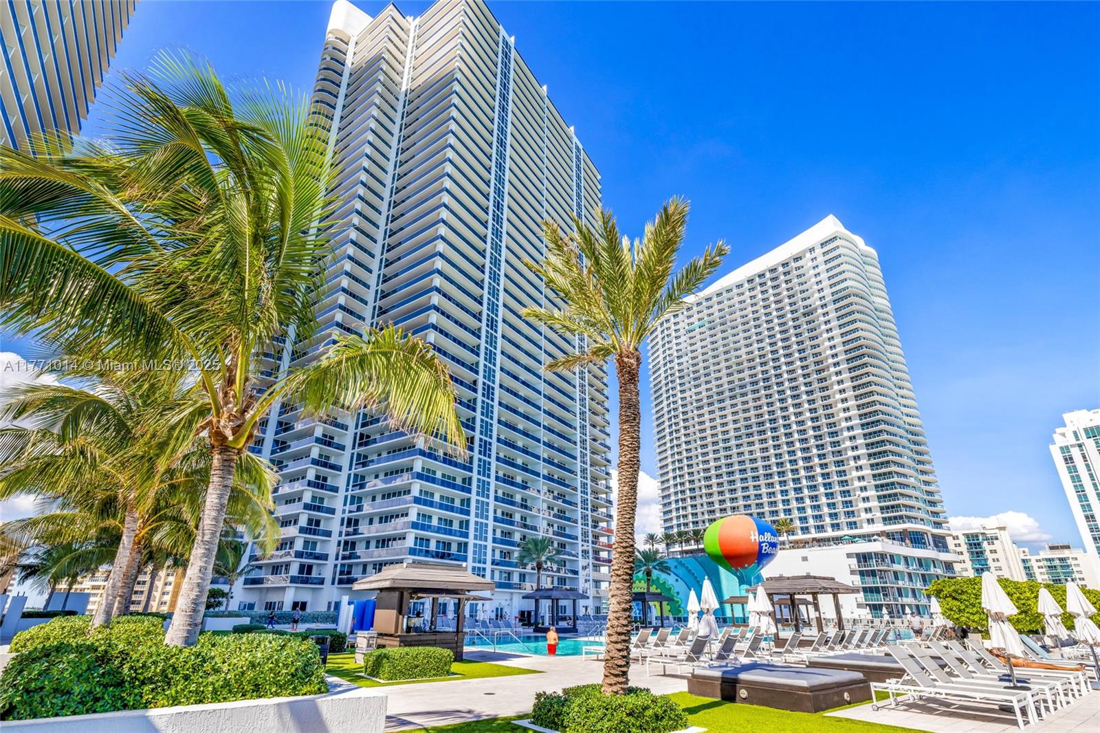 1830 S Ocean Dr 2808, Hallandale Beach, Broward County, Florida - 2 Bedrooms  
2 Bathrooms - 