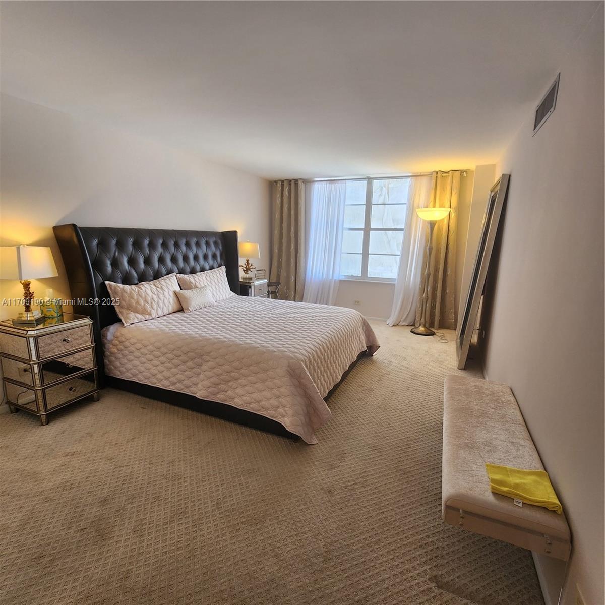 WINSTON TOWERS 400 CONDO - Residential