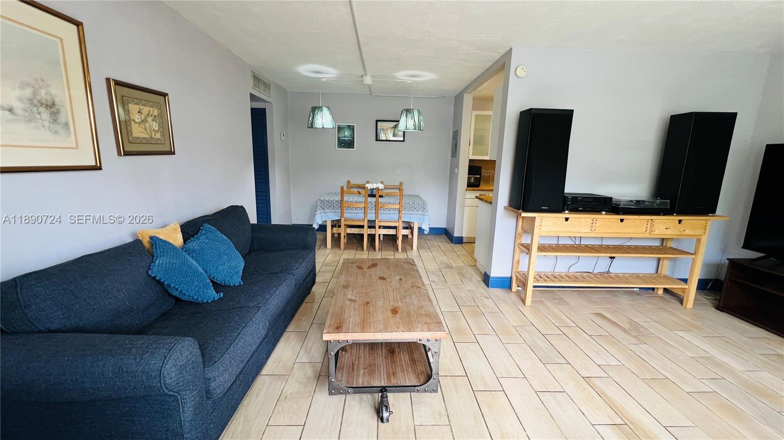 801 MERIDIAN AVE CONDO AP - Residential