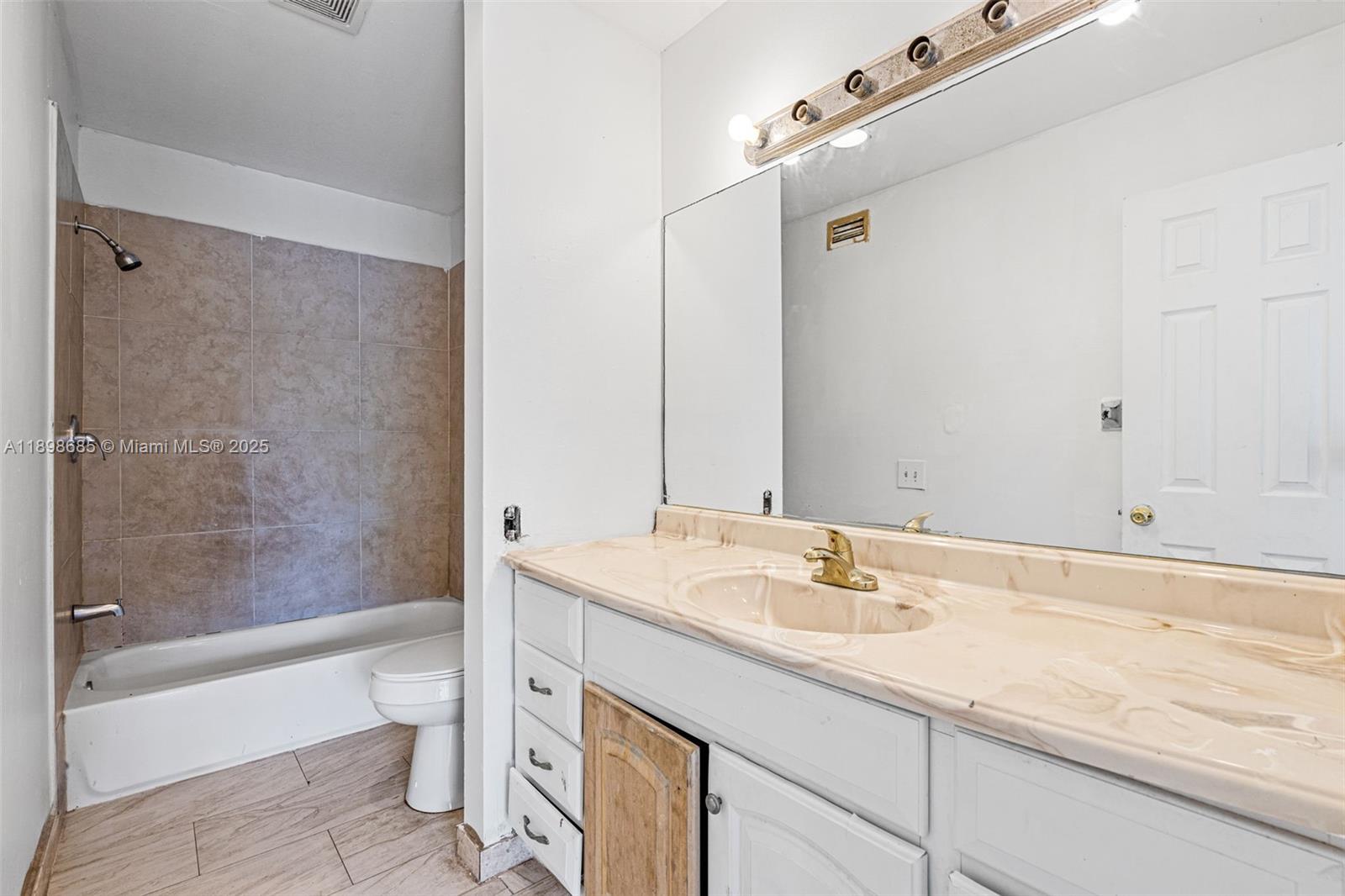 WOODBROOKE CONDO 1 AND 2 - Residential