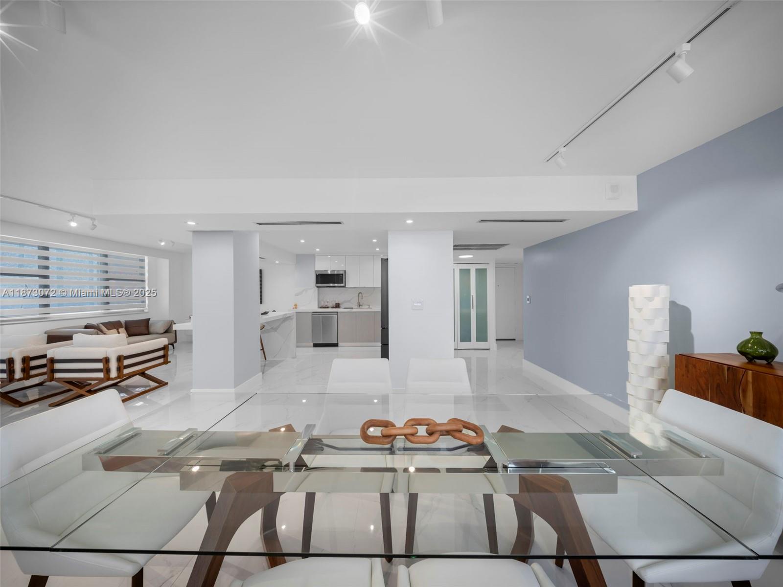 PARKER DORADO CONDO - Residential