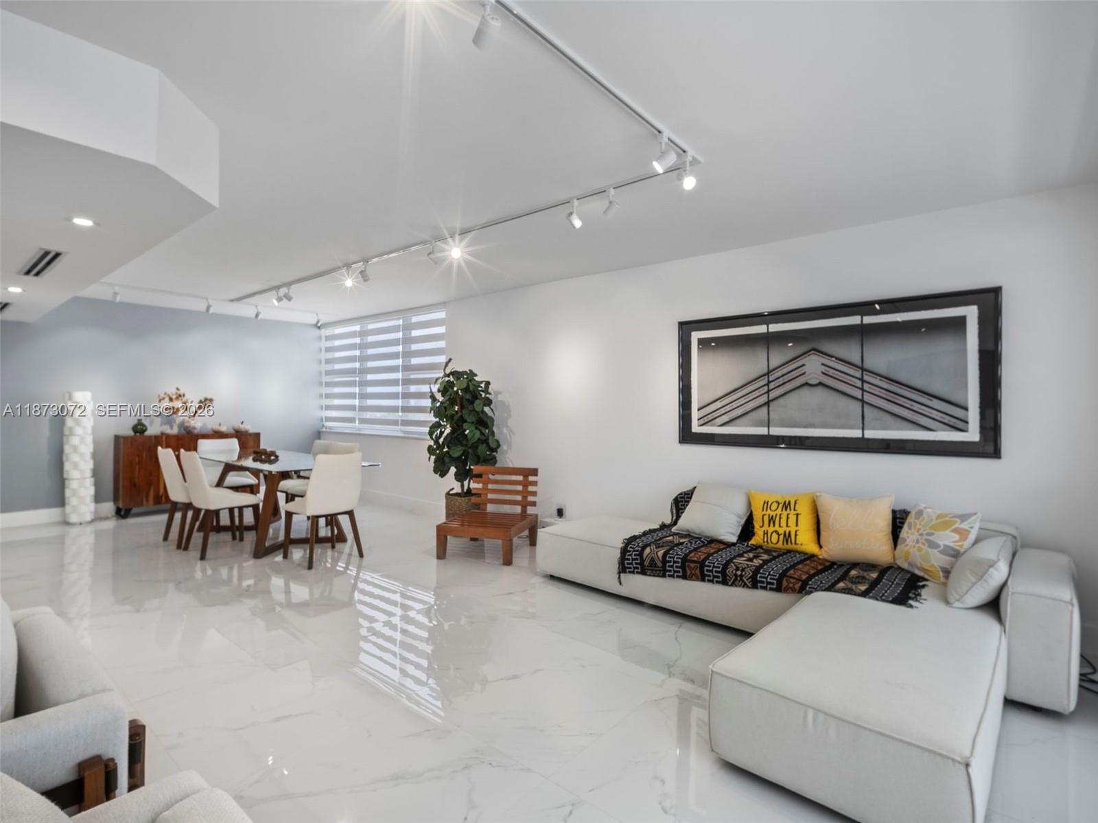 PARKER DORADO CONDO - Residential