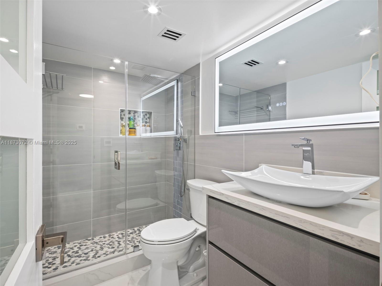 PARKER DORADO CONDO - Residential