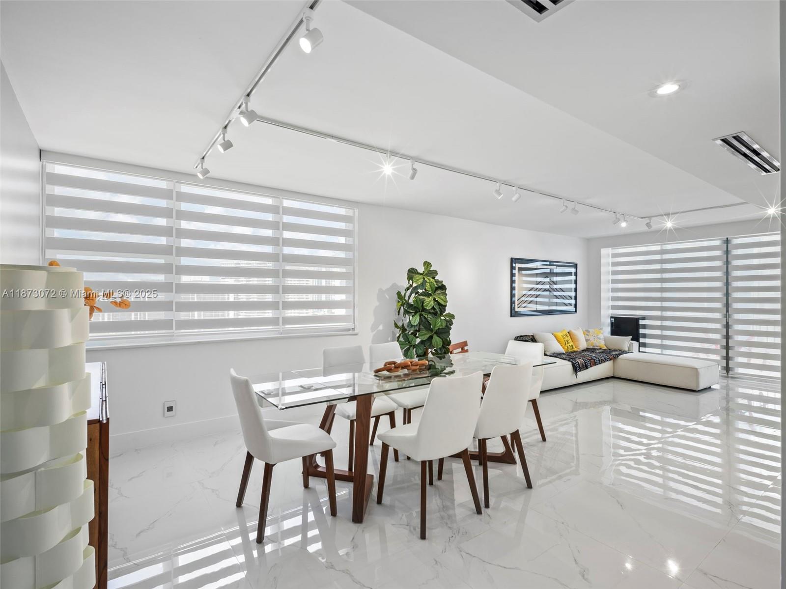 PARKER DORADO CONDO - Residential