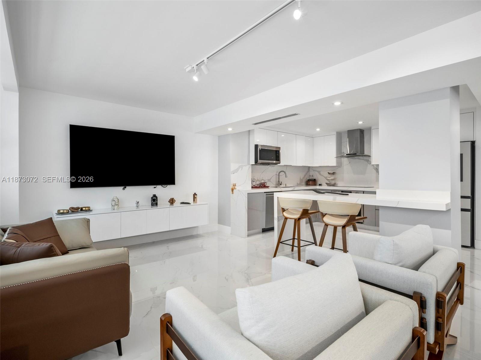 PARKER DORADO CONDO - Residential