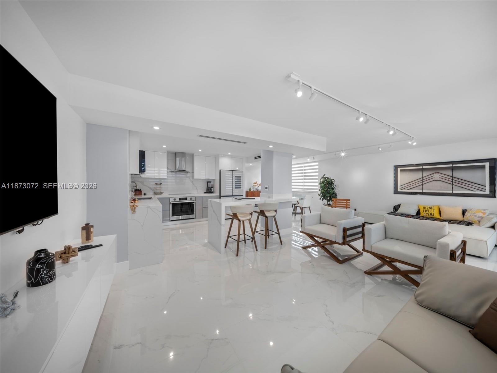 PARKER DORADO CONDO - Residential