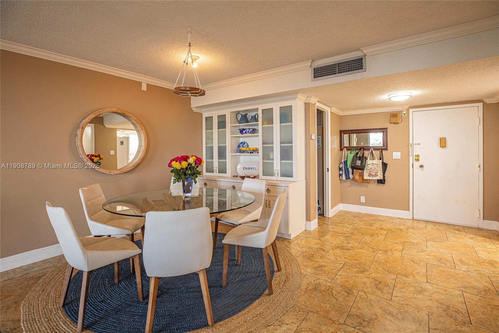 GOLDEN HORN CONDO - Residential