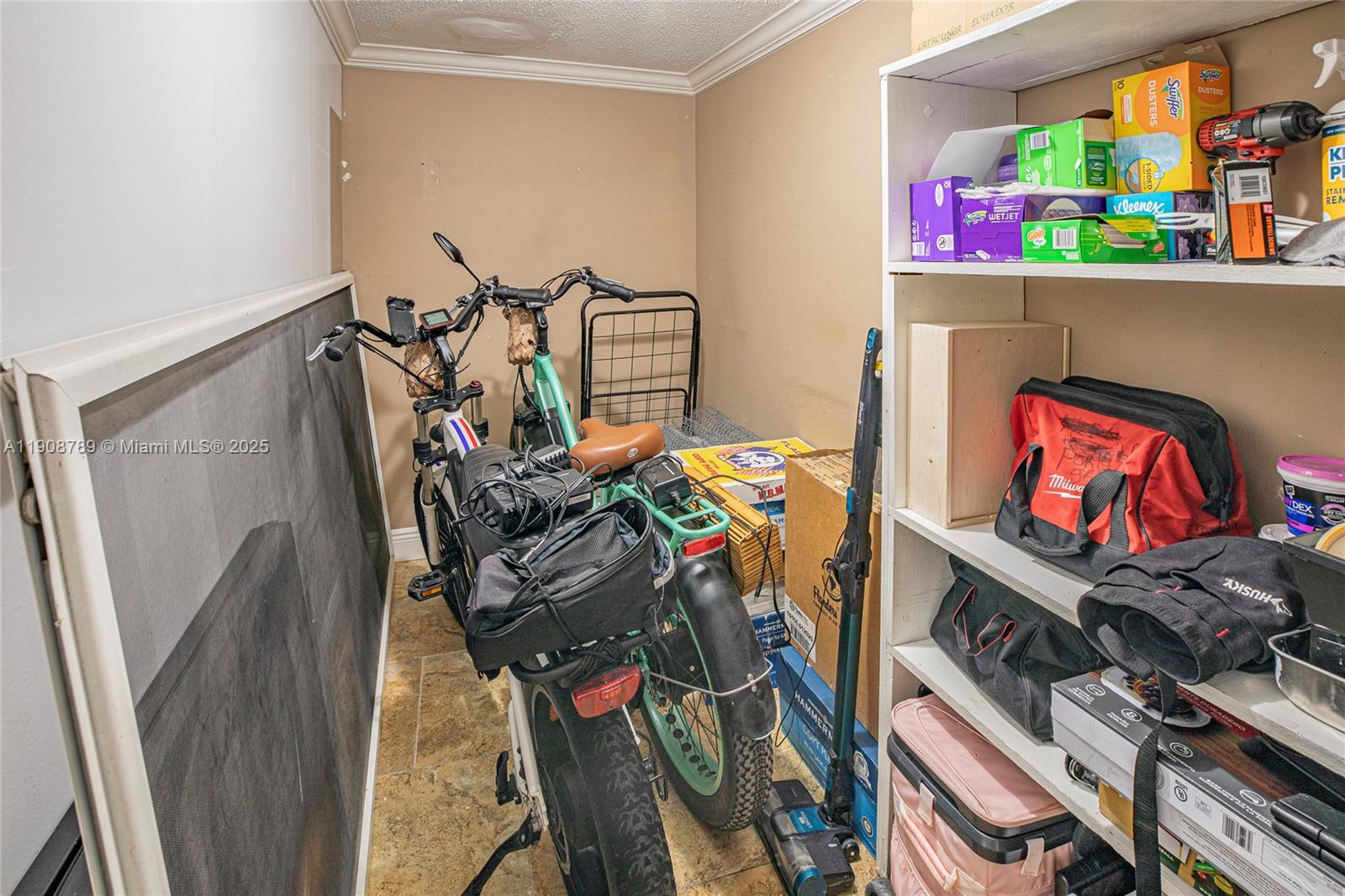 437 Golden Isles Dr 9B-C