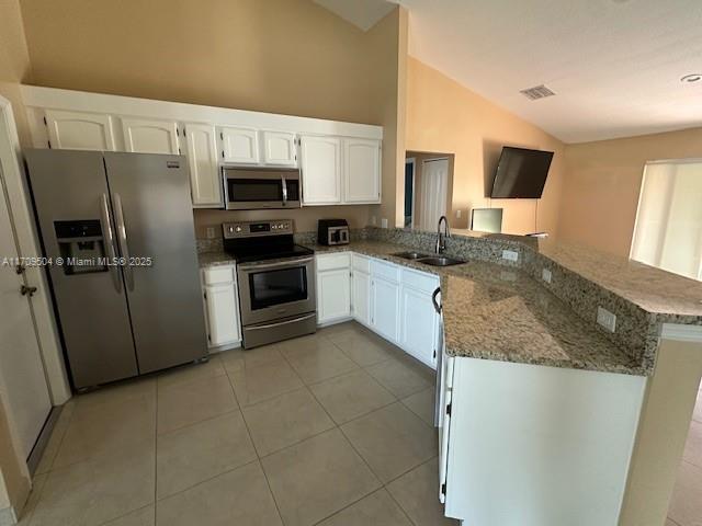 NORTH PALM BEACH HEIGHTS - Residential