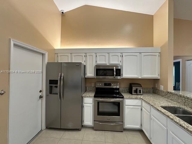 NORTH PALM BEACH HEIGHTS - Residential