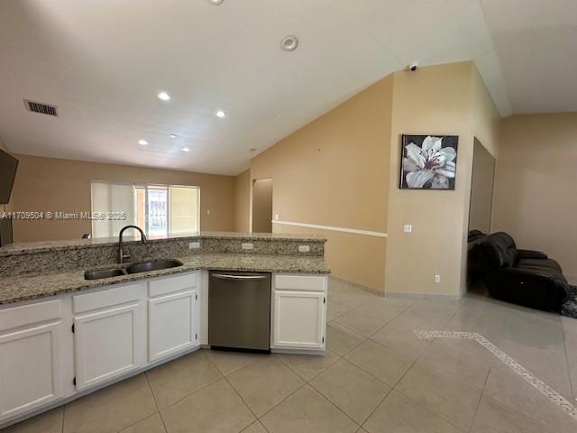 NORTH PALM BEACH HEIGHTS - Residential