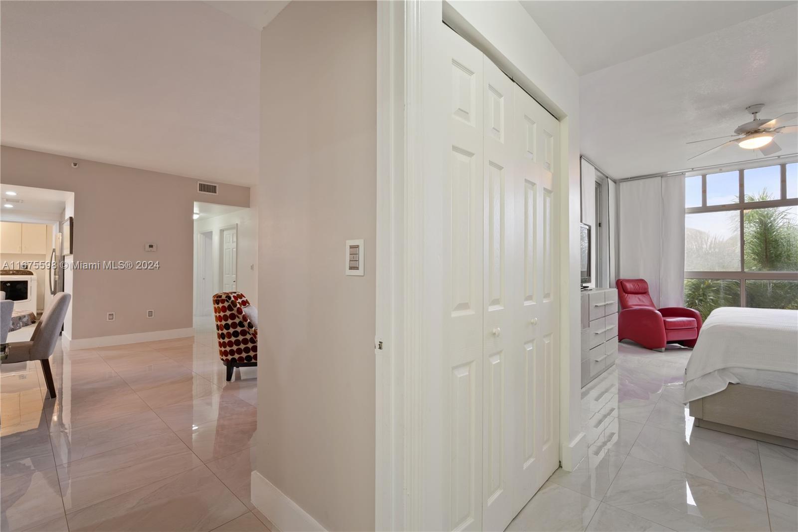 DORAL HOUSE CONDO NO 1 - Residential