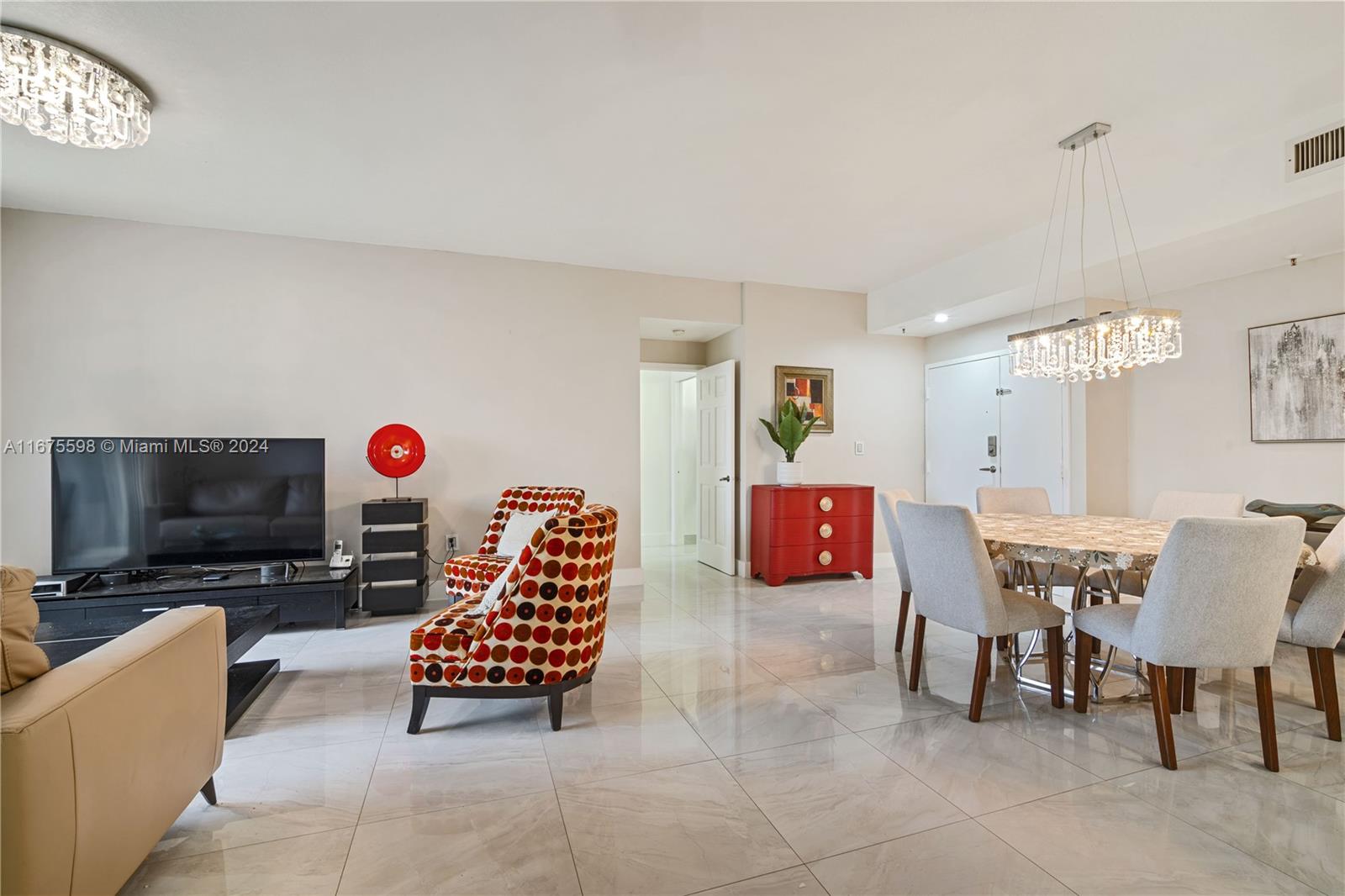 DORAL HOUSE CONDO NO 1 - Residential