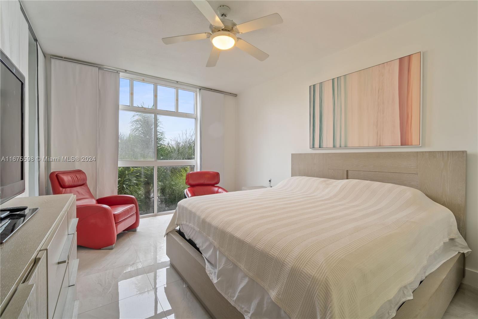 DORAL HOUSE CONDO NO 1 - Residential
