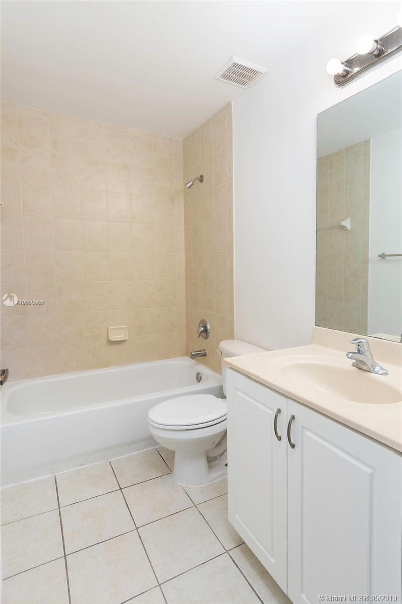 PADGETT & JOHNSON SUB - Residential Lease