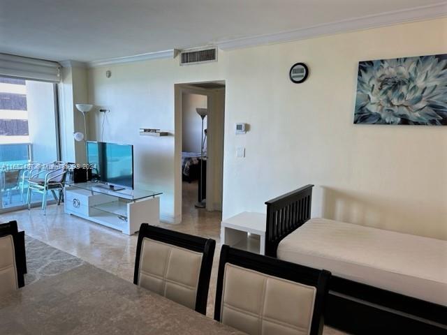 4001 S Ocean Dr 9L