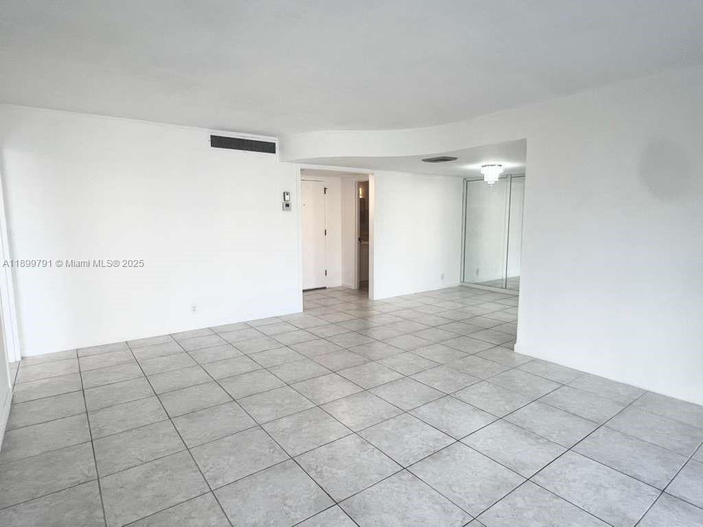 LAKE POINT TOWER CONDOMIN - Residential Lease