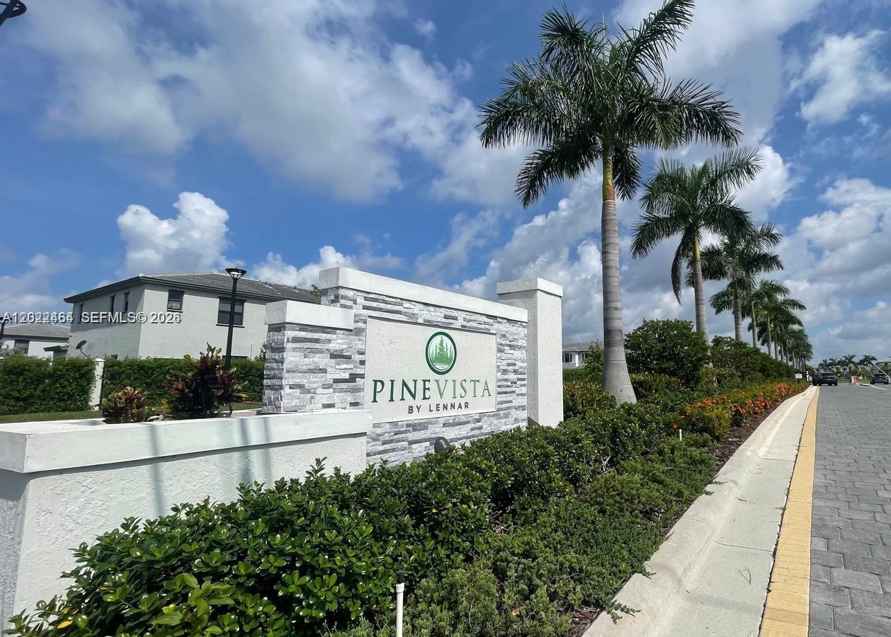 PINE ISLE - Residential