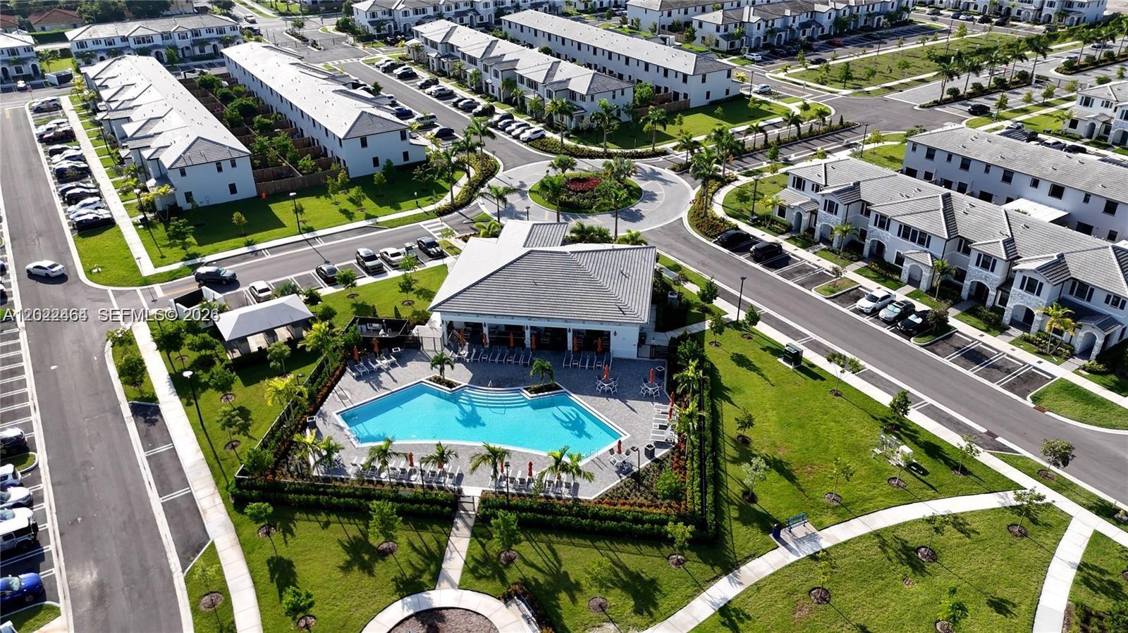 PINE ISLE - Residential
