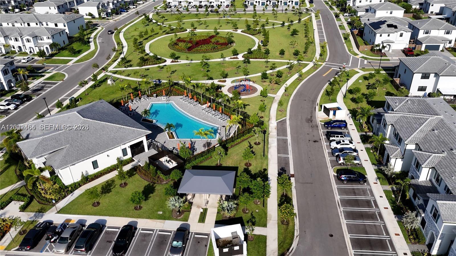 PINE ISLE - Residential