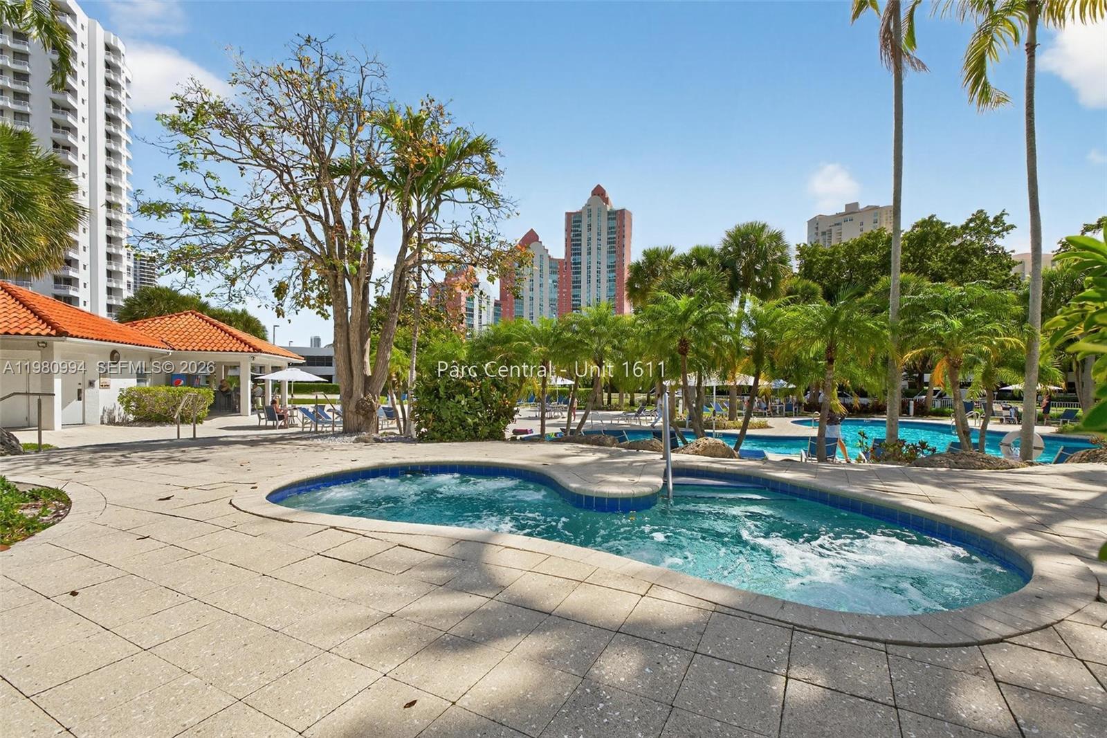 PARC CENTRAL AVENTURA EAS - Residential