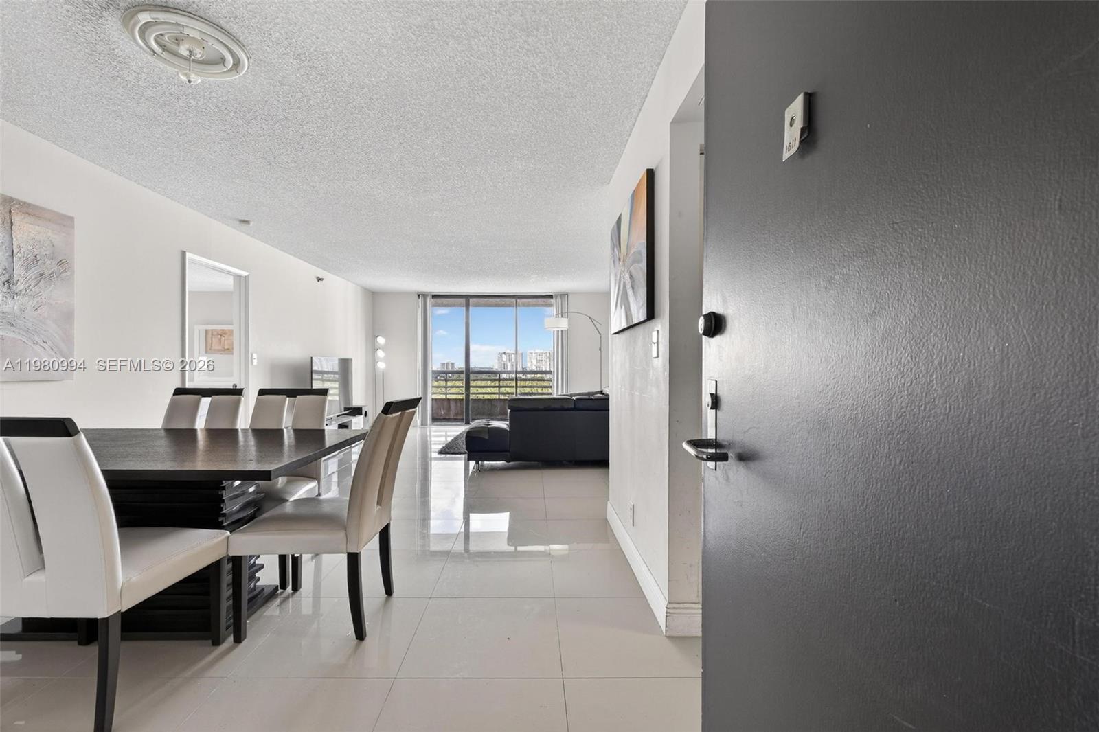 PARC CENTRAL AVENTURA EAS - Residential