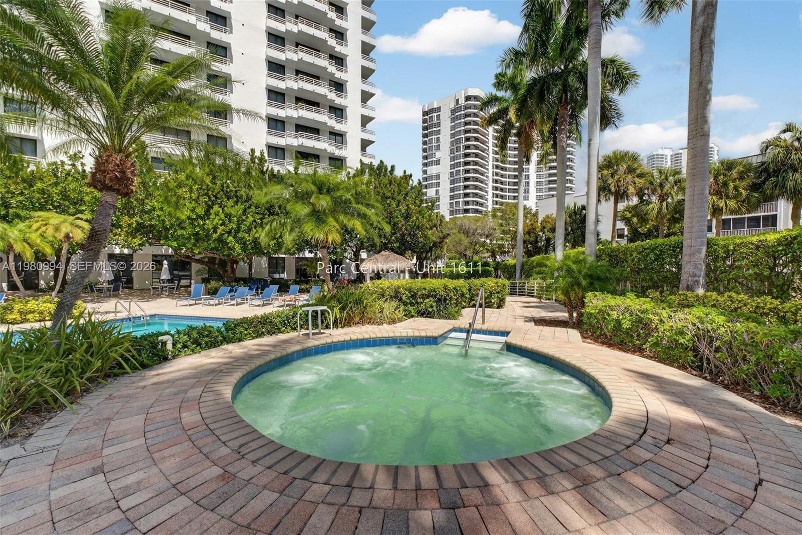 PARC CENTRAL AVENTURA EAS - Residential