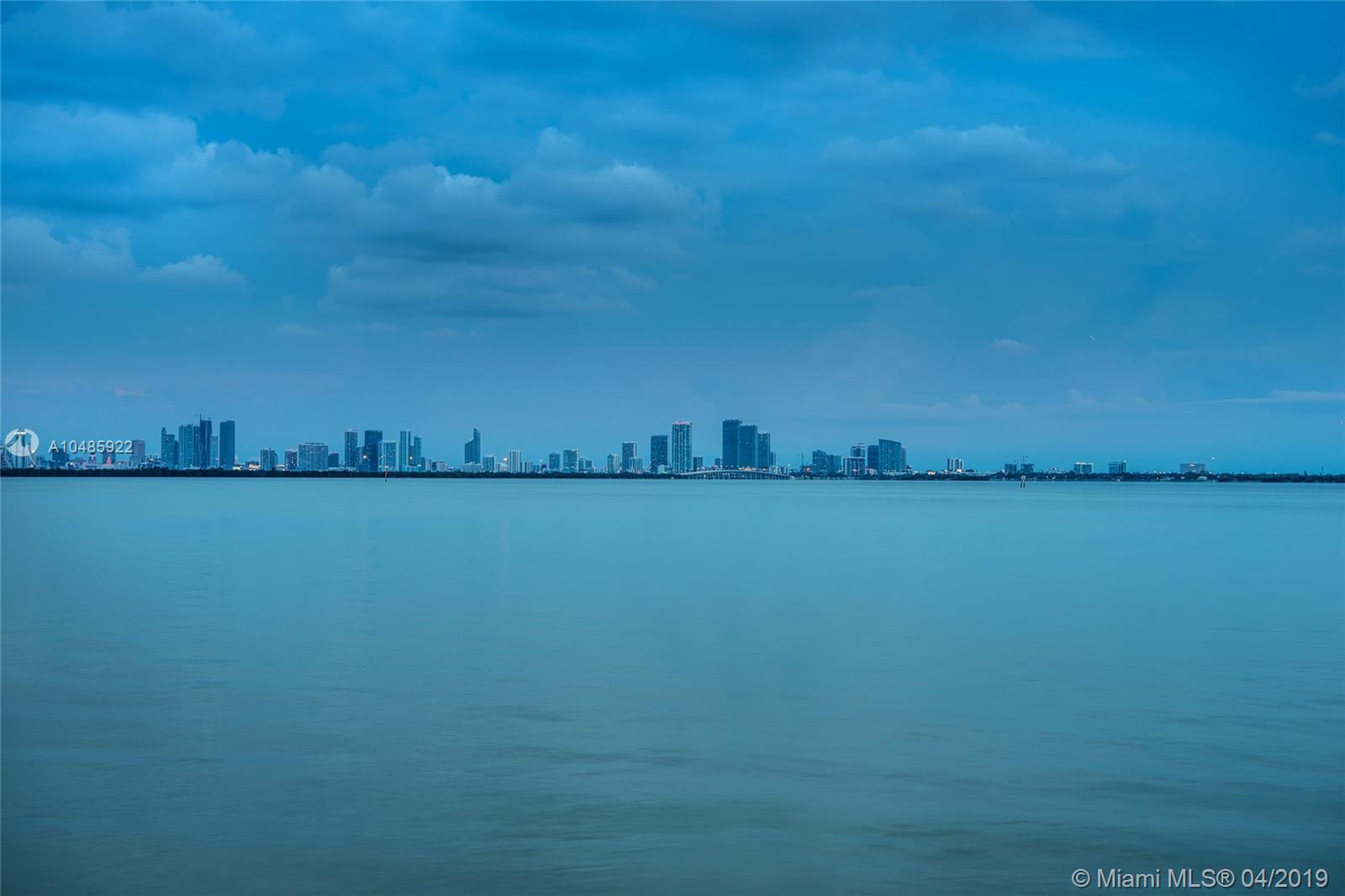 LA GORCE GOLF SUB - Residential