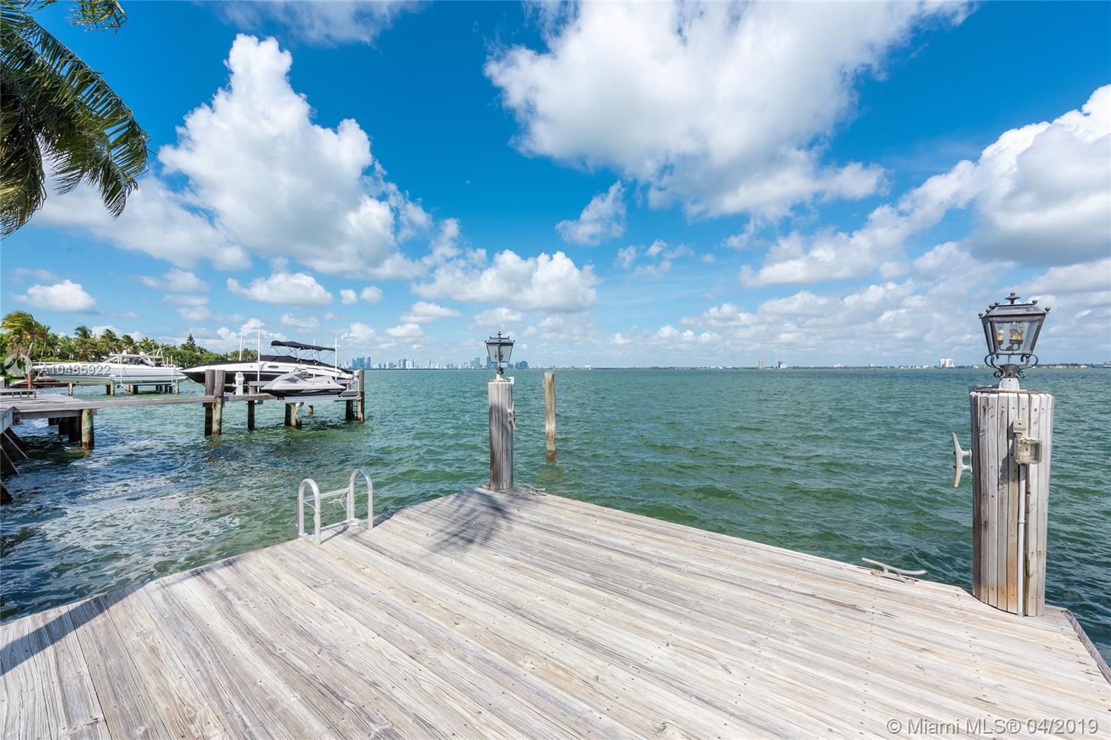 LA GORCE GOLF SUB - Residential