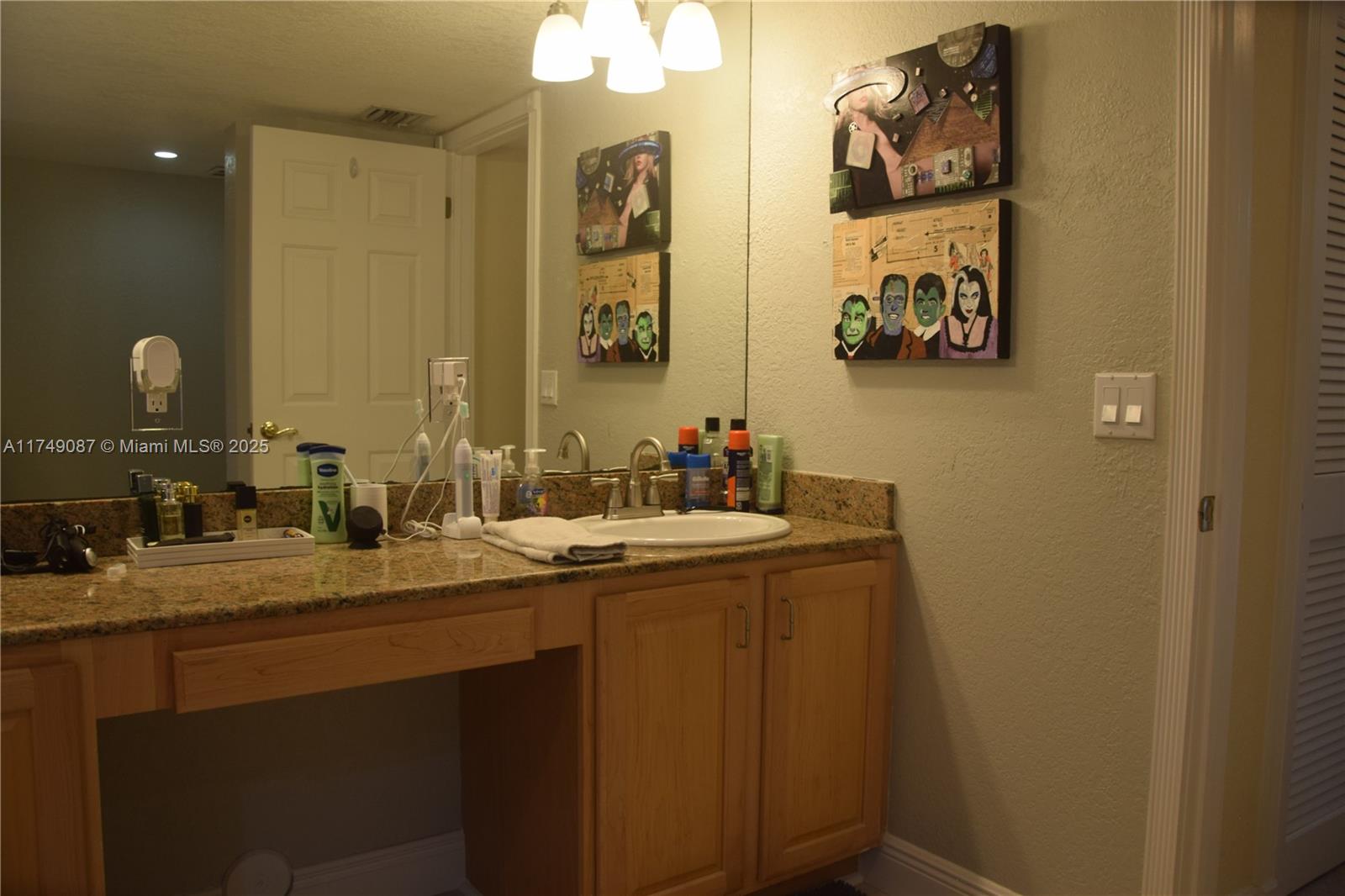 PINE CREST VILLAGE I AT - Residential
