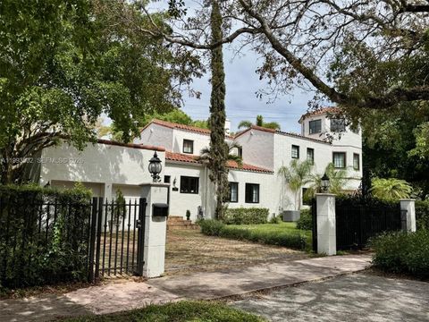 6825 Riviera Dr Coral Gables FL 33146