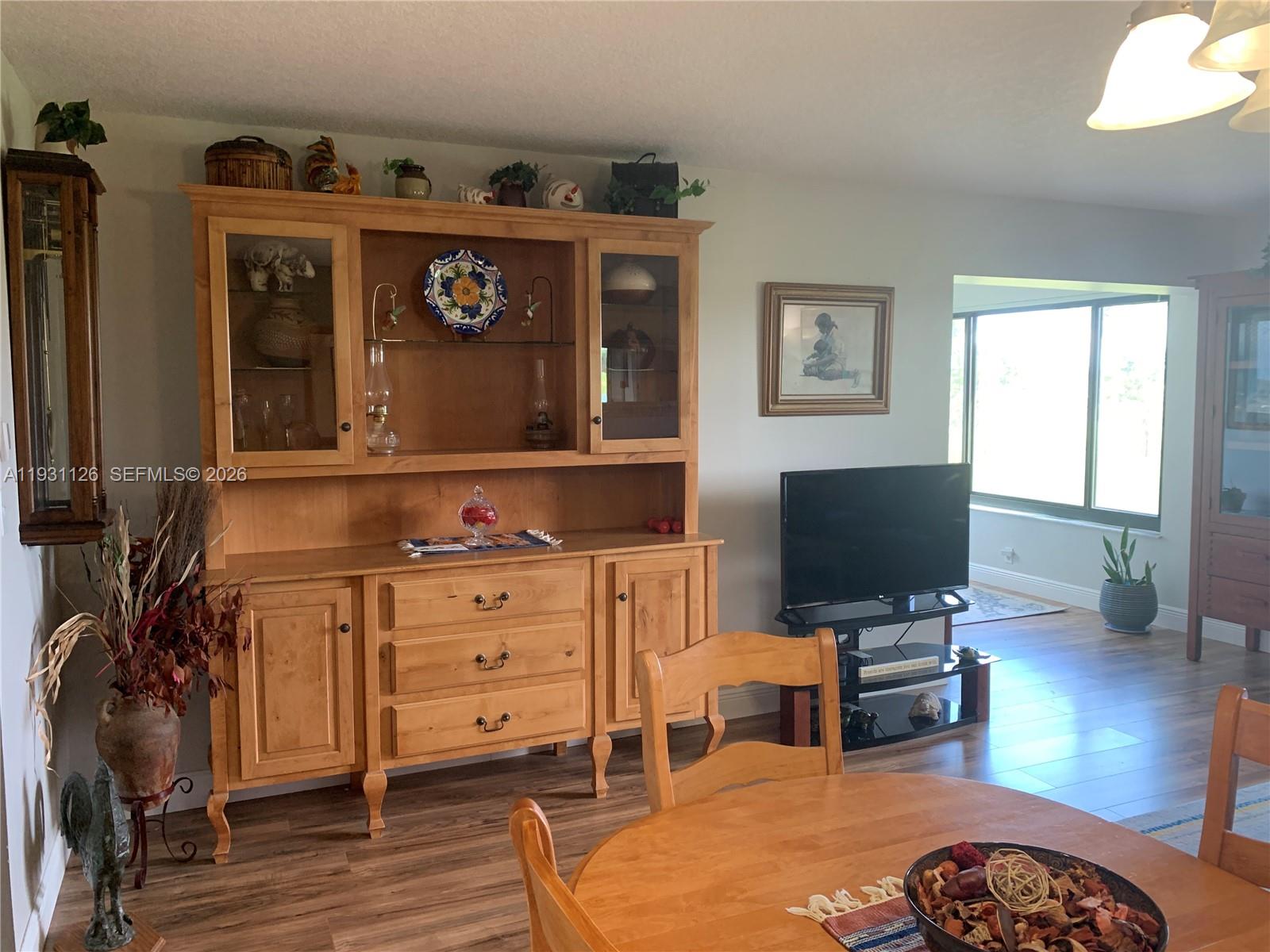 MILES GRANT CONDO - Residential