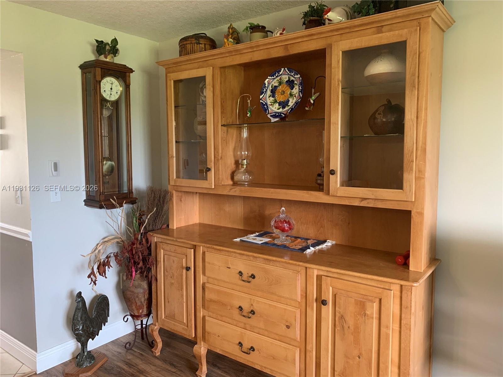 MILES GRANT CONDO - Residential