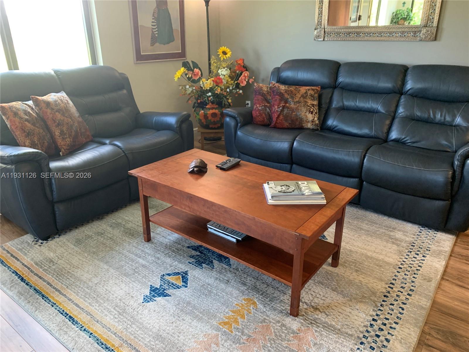 MILES GRANT CONDO - Residential